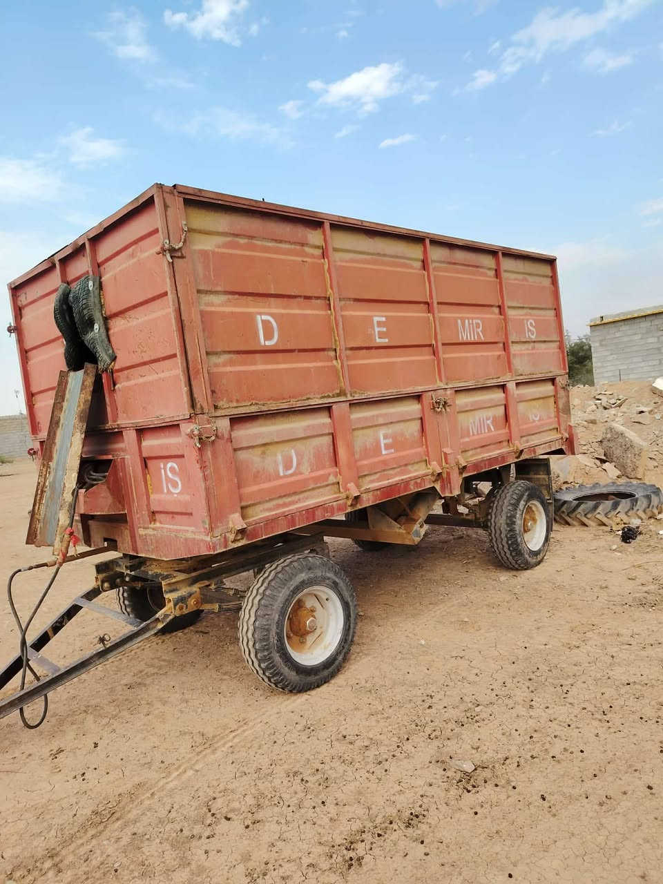 سلام عليكم
كاروضه لابيع موديل 2019 جاهزه لاشغل عربانه وحده وراهه
بعدهة جديده سعرهة 120 بيهة مجال شي قليل
رقم الواتساب ***********
اتصل عليه واتساب
