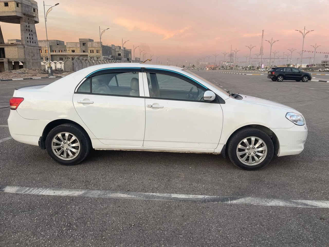 للبيع بي واي دي جي 3 موديل 2013 كير عادي مكينة هوندا بيها فقط جاملغ امامي مكفوله كير و مكينه رقم بابل سنويه لل28 تخم تاير جديد حداديه زينه ما شاء الله كهربائيات كلها شغاله تبريد شغال مكاني كربلاء السعر 57 وبيها مجال للاتصال ***********
