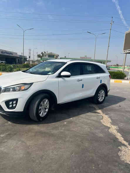 ياالله سلام عليكم تم إعادة نشر بسبب الوعود الكاذبة يابه اذا ماتشتري لادك اجيتك قريب عليك بالطريق ترا العالم على باب الله 
سورنتو 2016 خليجي 
فول مواصفات ماعده فتحت سقف 
محرك 6سلندر 3500 مبدل فقط كازكيت 
تحكم ستيرن 
نضام سبورت وانضام ago
كشن كهرباء 
لدات زنون متكامله بلادي 
لد اشاره 
7راكب  بصمه 
مري شفط 
شاشه عريضه 
بردات بلادي 
بيه صبغ صفحة السايق بدون معجون 
وجاملغ صفحة اليمنه بي معجون 
***********
ملاحظه مكلف بالنشر
