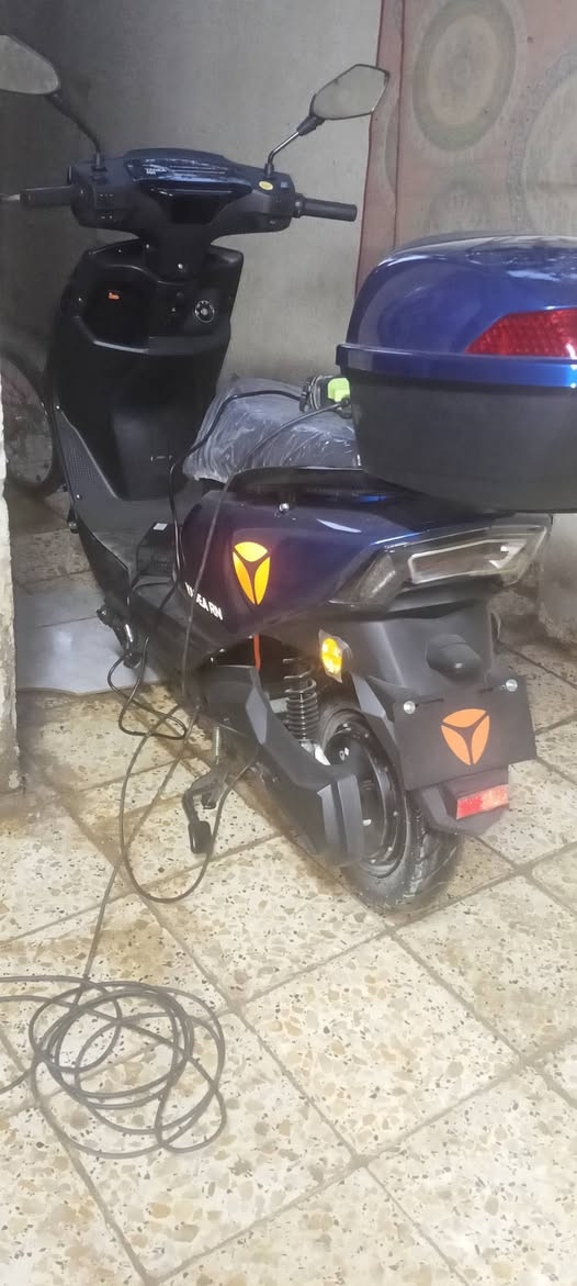 سلام عليكم من رخصت ابوالكروب عندي هاي الدراجه شحن ذاتي بيهه نمره  بك ترجع للبيع 800 وبيهه مجال هاي المواصفات بل صوره موديل 26بغداد البلديات ***********
