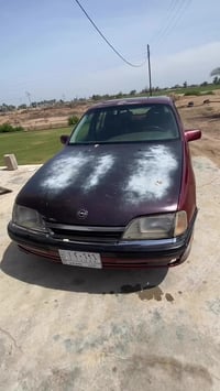 اوبل اوميكا • ١٩٩٢ • محرك