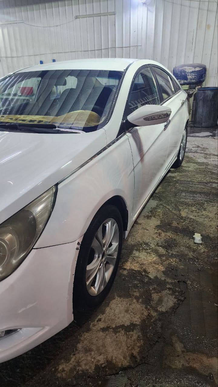 سوناته 2012خليجي محرك جديد 2400  شادلها عدسات زنون ابيع حزام 105$
***********
