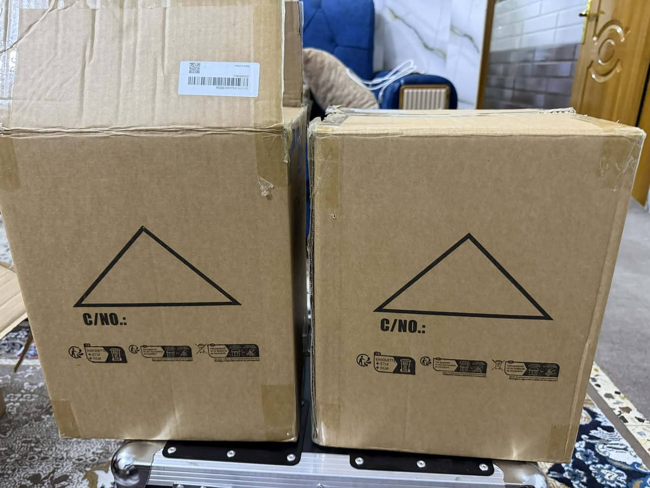 من رخصة الادمن متوفر شعالات زوجين قطعتين ابيض تجي بوكس حديد وقطعتين اسود بالكراتين جديد غير مستخدم كامل ملحقات


**إذا كنت صاحب هذا الإعلان وتريد حذفه لأي سبب، رجاءا أرسل رسالة إلى الدعم الفني**