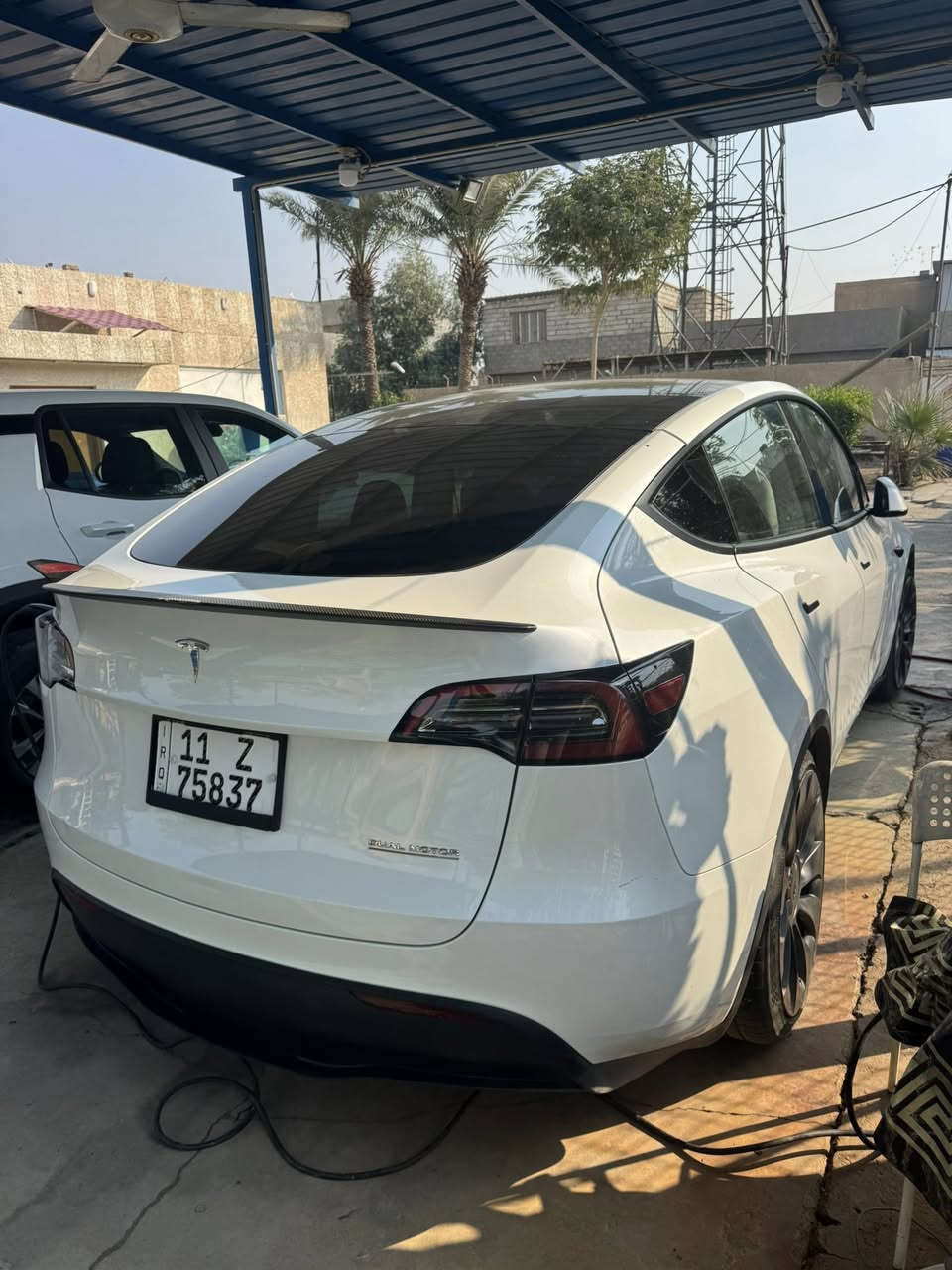 المواصفات:
• الموديل: Tesla Model Y Performance

 • سنة الصنع: 2024

 • اللون: أبيض

 • الحالة: ممتازة

 • عدد الكيلومترات: (26 mil)

 • كهربائية بالكامل

 •  حوادث  موضح اكتب رقم الشاصي

⚡ المميزات:

 • أداء رياضي وتسارع قو

الاستفسار  ***********
السعر 24500$
