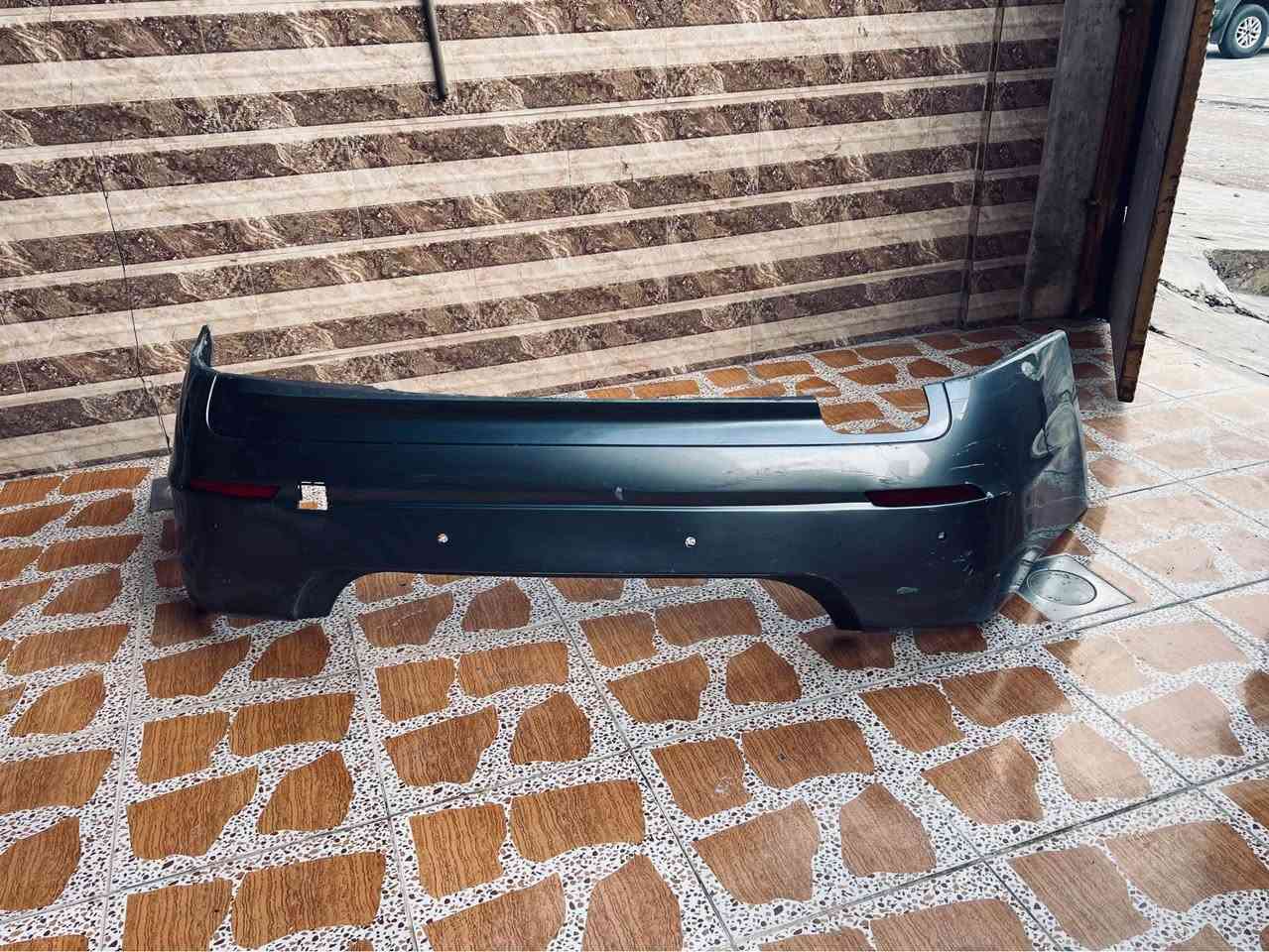 غراظ f10 بلادی و نظیف بدون ظرب و قطرە صبخ لون نفطی .
بونید
بگ لایتات 
چاملخات 
دعامیات خلفی و صدر.
*********** 
واتساپ كركوك, العراق
