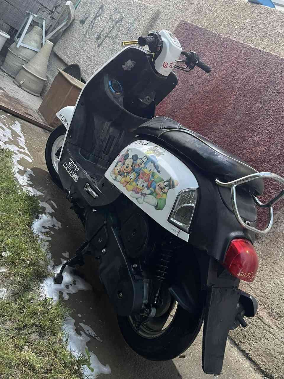 بوليسي كلهه بلاد من الخارج موشمه مكينه وغير المكينه كلهه فول نقص فقط بريك امامي سعرهه 500مكاني بغداد بياع شرطه الرابعه ***********
