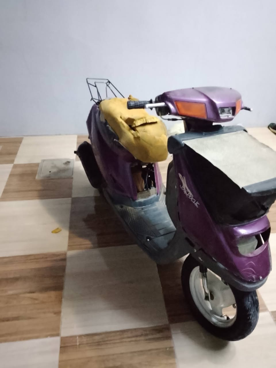 سلام عليكم  للبيع شغال اي  مابي كهربائيات شغال محرك شرط صوت اكسل عيب سعر 130مجال مكان كركوك بنجاعلي شراي تعال خاص اده مو شراي لا تعبني


**إذا كنت صاحب هذا الإعلان وتريد حذفه لأي سبب، رجاءا أرسل رسالة إلى الدعم الفني**