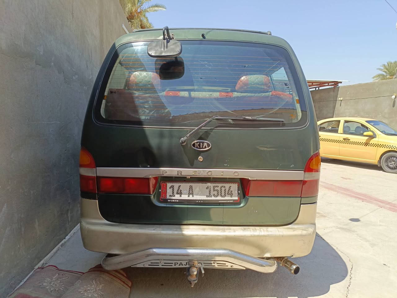 كيا بريجو رقم انكليزي سنويه لل2030 بسمي موديل 2006 السعر 70 وبيه مجال مكان السياره الديوانيه قضاء الشاميه وباقي التفاصيل اتصل ***********
