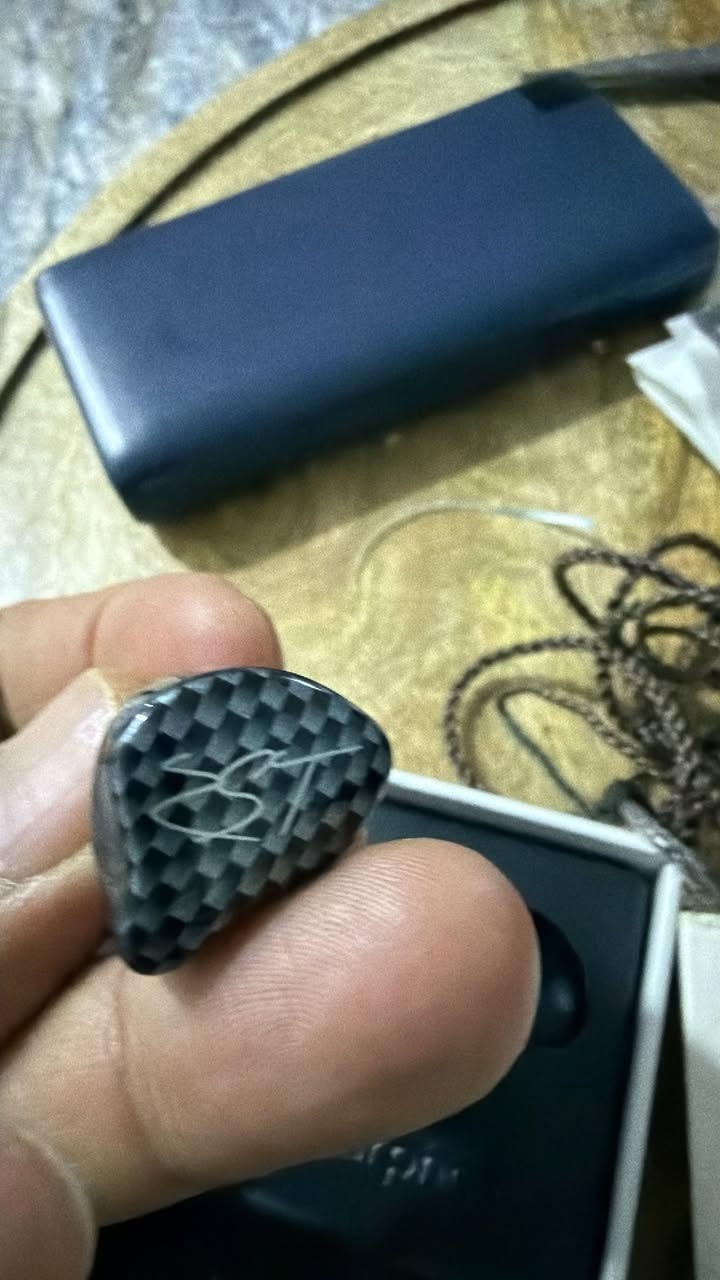 ايربوت بهذا الشكل ب 10 الف


**إذا كنت صاحب هذا الإعلان وتريد حذفه لأي سبب، رجاءا أرسل رسالة إلى الدعم الفني**