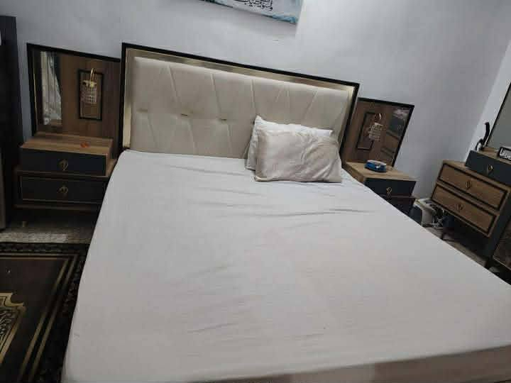 غرفة تركي كلش نضيف


**إذا كنت صاحب هذا الإعلان وتريد حذفه لأي سبب، رجاءا أرسل رسالة إلى الدعم الفني**