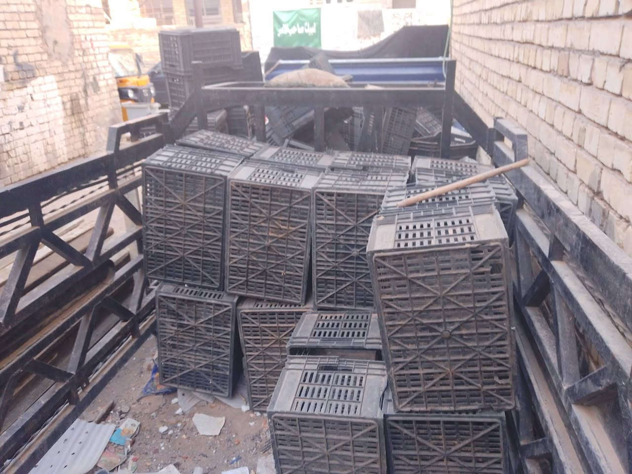 محجر للبيع كيه فحل سعر 350 وبي مجال رقم الهاتف ***********
