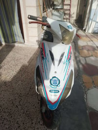 للبيع على اسكاطهة مكينه شغالة واتساب 07848590463