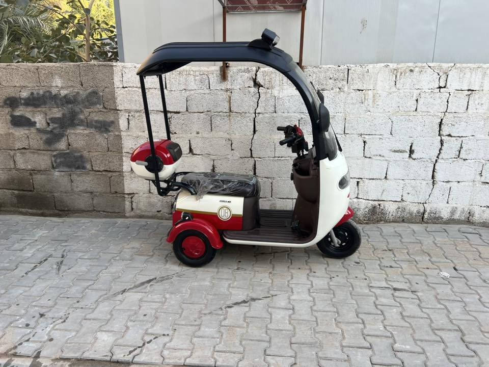 سلام عليكم شباب دراجه شحن اللبيع نوع تكتك ثلاث عجلات دراجه زيرو مستخدمه شي بسيط كلها كامله وجاهزه وكل نقص مابيها ع فحص  بحالت وكاله بعدها  
بطاريات 5دبل
تشغيل عن بعد 
جهاز انذار
 بيها مواصفات بعد 

السعر 750 وبيها مجال. متعرف سعرها اتأكد من سعرها يله تتصل  
ا

اي استفسار اتصال 

***********

مكاني بغداد الاعظميه
