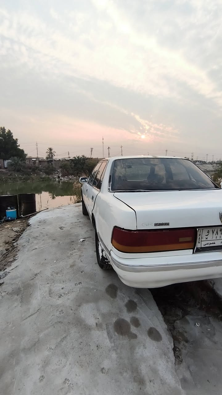 سلام عليكم سيارة للبيع  السعر 💵35وبيه مجال 🔓
سياره جاهزه واحلا من الصوره باقي التفاصيل يم صاحب السياره🔖
رقم صاحب السياره  ***********📲
مكان السياره ناصريه سوق الشيوخ🧡
الشراي بيه خير ويدلل 💁‍♂️
