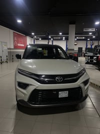 اوربان كروزر موديل ٢٦ سيارة بناتية صغير حلوة إقتصادية وعملية    • المح...