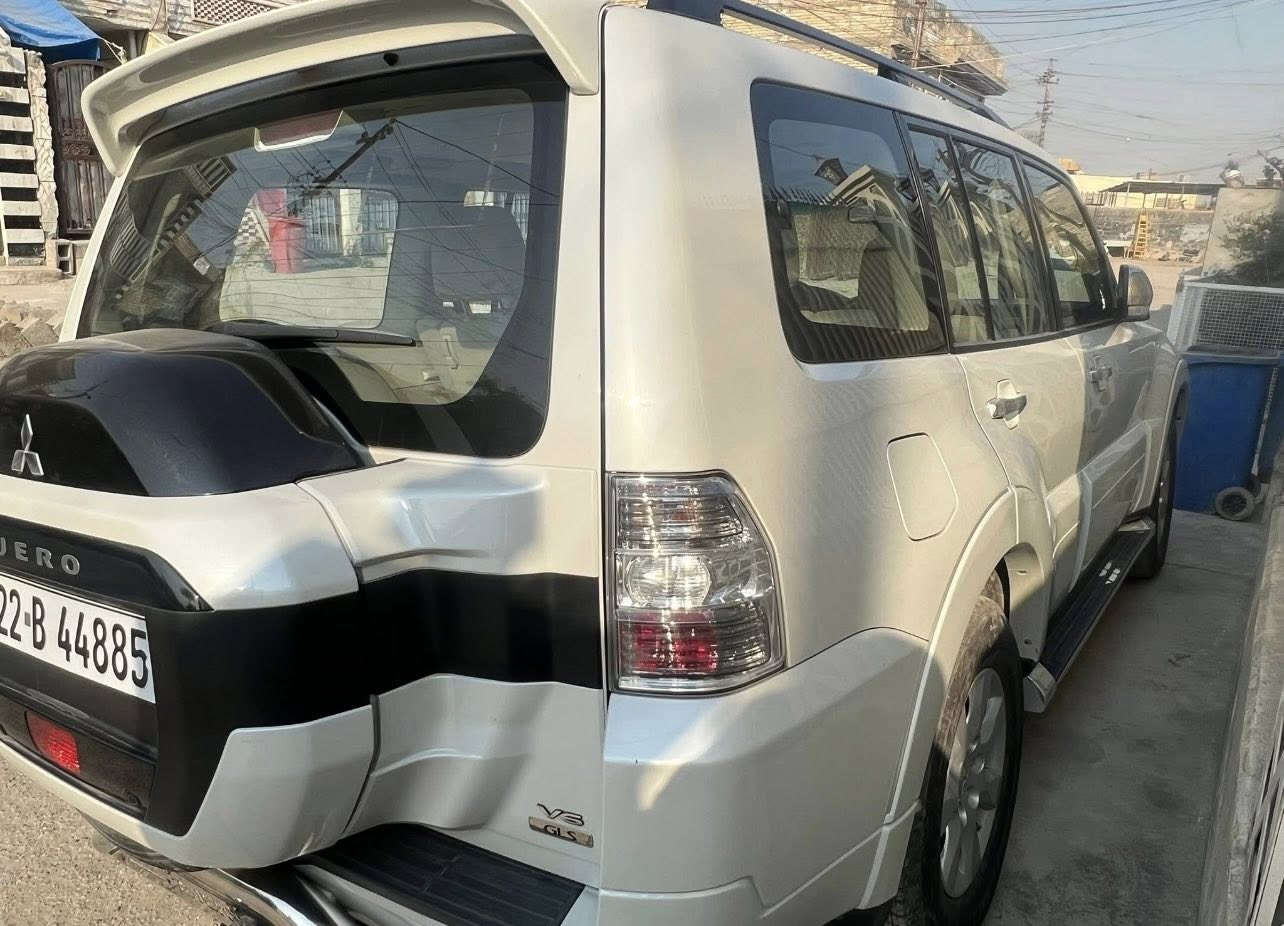 باجيرو 2016 حبتور 
كفالة عامه من الصبغ والتبديل
ماشية 102 الف
هزه جديده
صدر جديد مبدل كله اصلي
مكان السياره بغداد او اربيل
***********
السعر 20000$ دفترين
