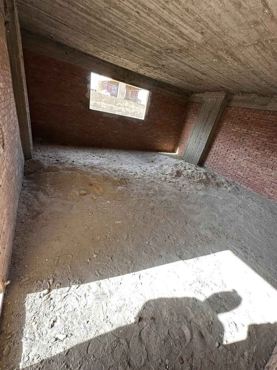 🌿كود  207شقة للبيع 🏡طوب احمر   متميزه بمساحه160متر 📏 😉 مطلوب 900الف كاش 💰
✨الشقه مكونه من:
- 3 غرف نوم مقفولين 🛏️
- رسيبشن كبير🛋️
 -  ومطبخ🍳
- 2حمام🚿 
- و2 بلكونه 🌇🛣️
الشقه دور 10اسانسير شغال لحد الباب🚪
✨المرافق عدادات
 مايه 💧
كهربا🔌
🔥 الشقه استلامها فوري 🔥
العنوان
مدينه نصر اخر الحي الثامن اول الاربعه ونص من ناحية مصطفى شارع احد 
ارقامنا لتواصل 📞

01147282160 📞

01031173525 📞

01062885245 📞
#مع_الصخرة_خد_فرصتك_واشتري_شقتك
#الصخرة
#استثمار_عقاري 

@أبرز المعجبين


**إذا كنت صاحب هذا الإعلان وتريد حذفه لأي سبب، رجاءا أرسل رسالة إلى الدعم الفني**
