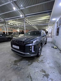 هيونداي باليسيد 2023 (Hyundai Palisade) سيارة دفع رباعي عائلية مجهزة ب...