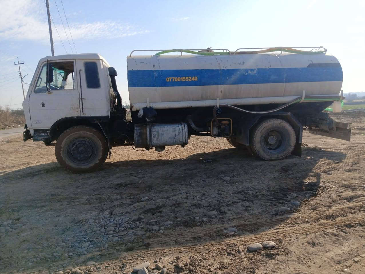 السلام عليكم
تنكر للبيع موديل 2007 رقم ألماني صلاح الدين سنويه  لل2027 شرط التحويل السعر 85$ وبي مجال الاستفسار
***********
***********
