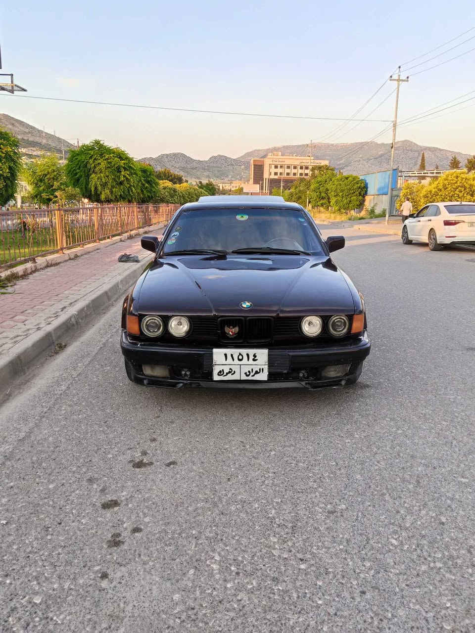 بي ايم موديل 92 حجم 730 يعني 6 بستن
سياره كير ومحرك وتبريد بشرط
باسمنا تحويل او وكاله بكيفك 
سياره عام بخه صبغ للجماليه فقط
بدون ضربه دواخل شرط
مكانها دهوك داخل دهوك 
سعرعا 47 ورقه ونزل 9 أوراق غرامه
مال كاميرات 
*********** بيها واتس اب دهوك, العراق
