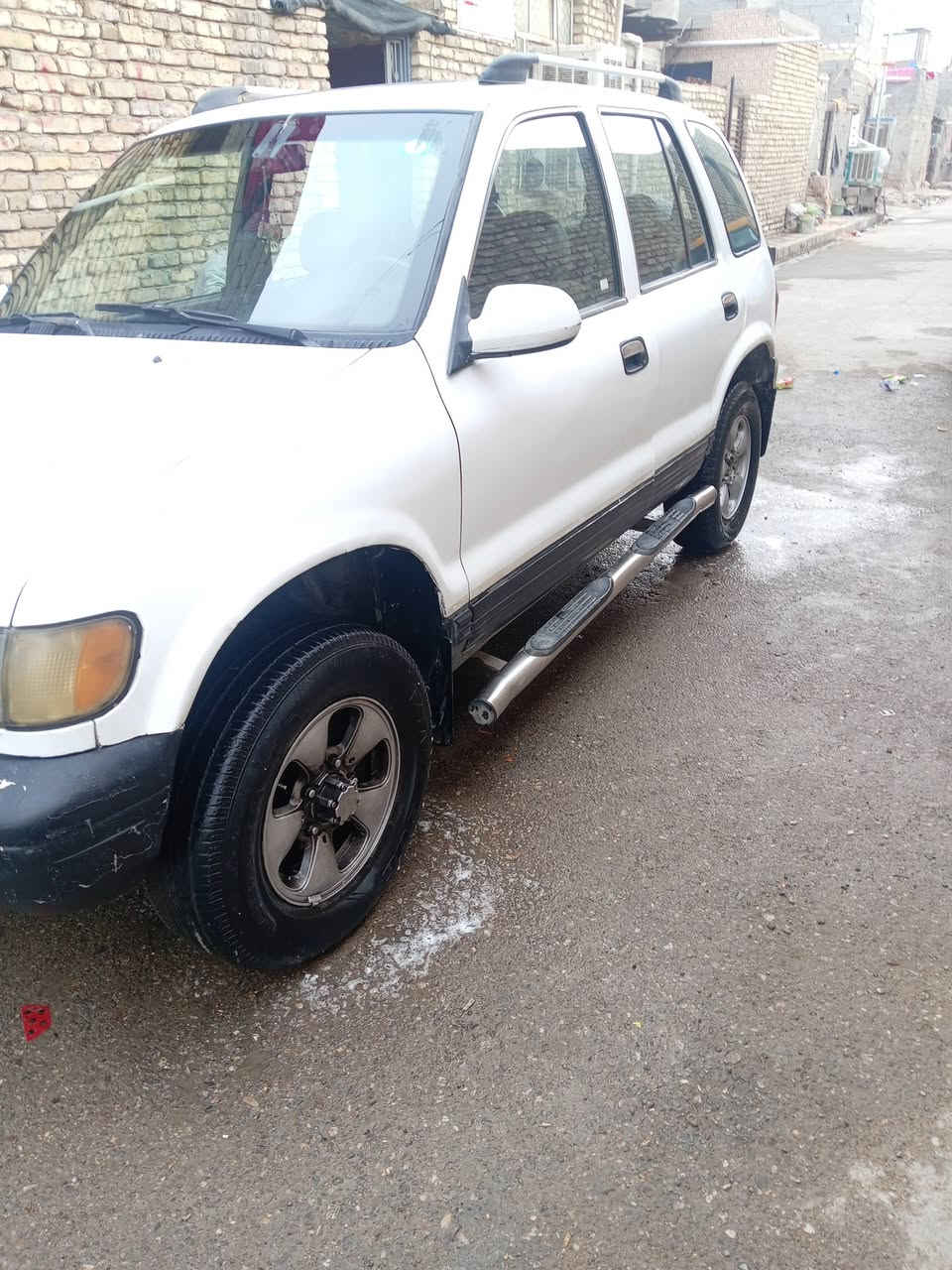 إسلام عليكم كيه سبورتج مديل 95 او تماتيك رقم انكليزي سياره بيه ملاضات بصيطه كشره نضيفه بغداد كير او مكينه مكفوله السعر 43   ***********
