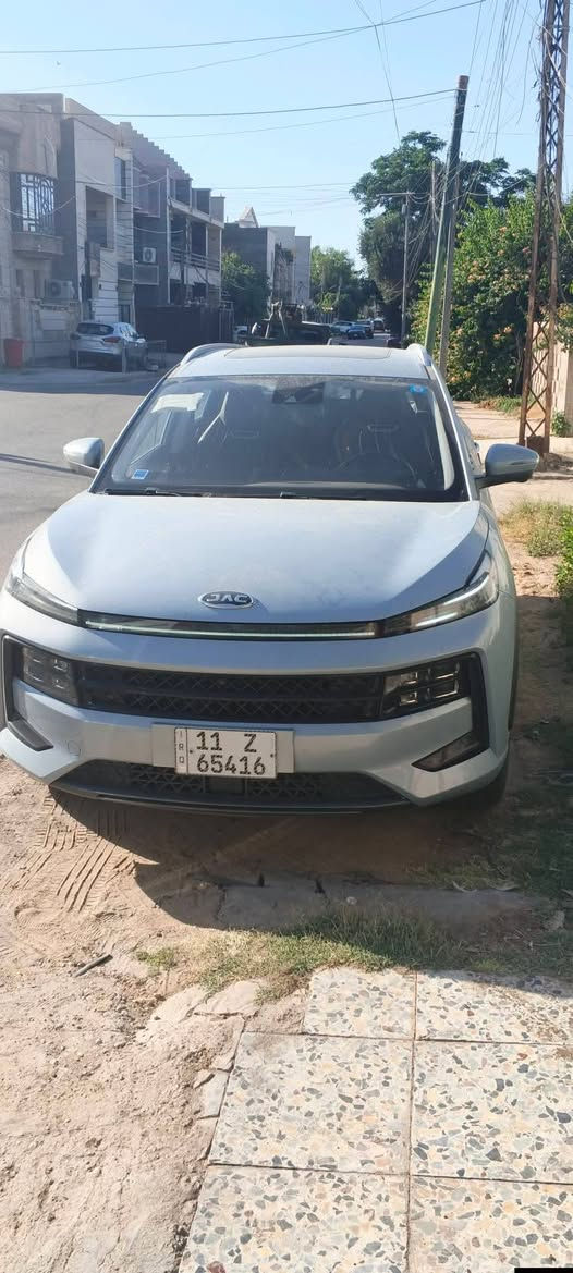 🚗 للبيع
جاك جي
✅ المواصفات :
✅ الموديل: 2024
✅ الوارد: خليجي  
🚗 ماشي22  الف 
سيارة بسمي رقم جديد 
🔧 المحرك: 1500تيربو 
⚙️ ناقل الحركة: أوتوماتيك
🛞 الويلات: 18 إنش
🔹 4 سلندر 5-1
‏ Turbo
🔹 عزم قوي وتسارع ممتاز
🔹 صرفية وقود جيدة
✔️ شاشة وسطية كبيرة فل تتش
✔️ عدادات ديجيتال
‏✔️ Apple CarPlay & Android Auto
✔️ كاميرات 360 درجة
✔️ حساسات أمامية وخلفية
✔️ رادار أمامي + مثبت سرعة
✔️ نظام المحافظة على المسار
✔️ نظام النقطة العمياء
✔️ سقف بانوراما
✔️ مقاعد جلد فاخرة
✔️ تحكم كهربائي بالمقاعد
✔️ تبريد وتدفئة مقاعد أمامية
✔️ شاحن لاسلكي
✔️ تشغيل بصمة + دخول ذكي
✔️ مكيف أوتوماتيك مزدوج
✔️ باب خلفي كهربائي
✔️ إضاءة LED كاملة
‏✔️ ABS + ESP
✔️ وسائد هوائية متعددة
✔️ نظام مراقبة ضغط الإطارات
🕹️  مكانه بغداد
السيارة نظيفة ومابيها طخة 
***********
السعر 22 مليون وبيها مجال
