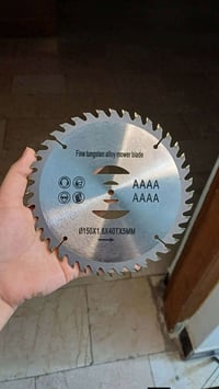 مرحبا عندي 3 قطع منها ليريدهم ع هذا رقم 07707030687