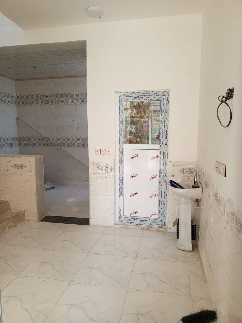 سلام عليكم بيت طابقين ٥٠ متر
مجمع عين الحياه طابو زراعي سند ٢٥ كامل خدمات ماء

مجاري كهرباء وتبليط تحويل بسمك وقرار محكمه

البناء طابوك جمهوري درجه اولى

تفاصيل البيت

مدخلين ممر وع استقبال

استقبال وصاله ومطبخ وصحيات داخليه وخارجيه ومنور

الطابق الثاني

غرفه نوم وصاله ومطبخ وصحيات

الاستفسار ***********

***********
