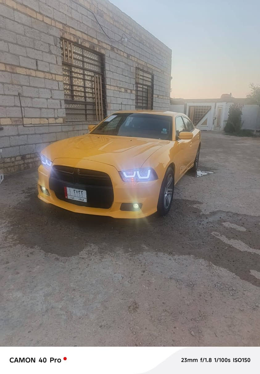 سلام عليكم جارجر 12جاهزه تخم تاير مكينه وكير واكسن جدد سيارة مصفره مرور وه‍يئه تحويل يمته ماتريد أي نقص ما بيها سيارة جاهزه لشغل سنويه ماصاقطه ل 28 لسعر 142 وبيها مجال لعنوان محافظت لديوانيه قضا لحمزه لشرقي لستفسار ***********
