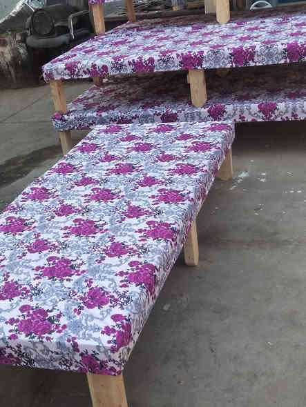 سرير ابو نفر بلوك سعر الوحده 30 الف

6رجلين تتحمل وزن 150 كيلو عرض 84 الطول مترين 
يوجد توصيل بغداد فقط 
*********** متوفر واتساب
