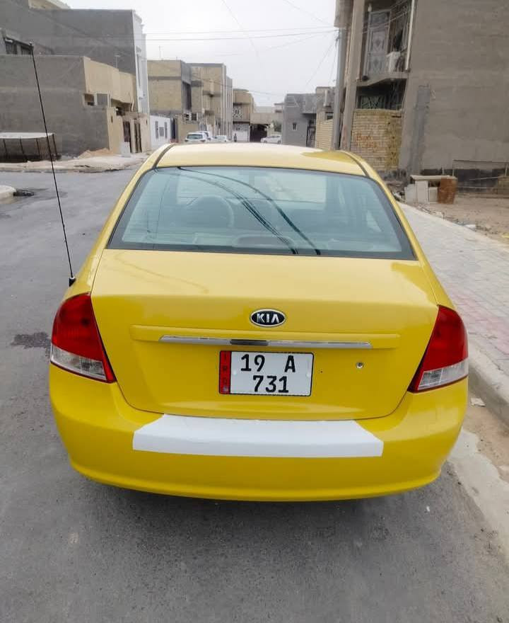 السلام عليكم سياره سبكترا موديل 2008 وارد امريكي محرك وكير مكفولات محرك 2000 تبريد  ثلج سياره ما بيه اي نقص سياره بيه بس جملغ وباقي كفاله سعر سياره 80 وبيه مجال مكان سياره مشروع المسيب ***********
