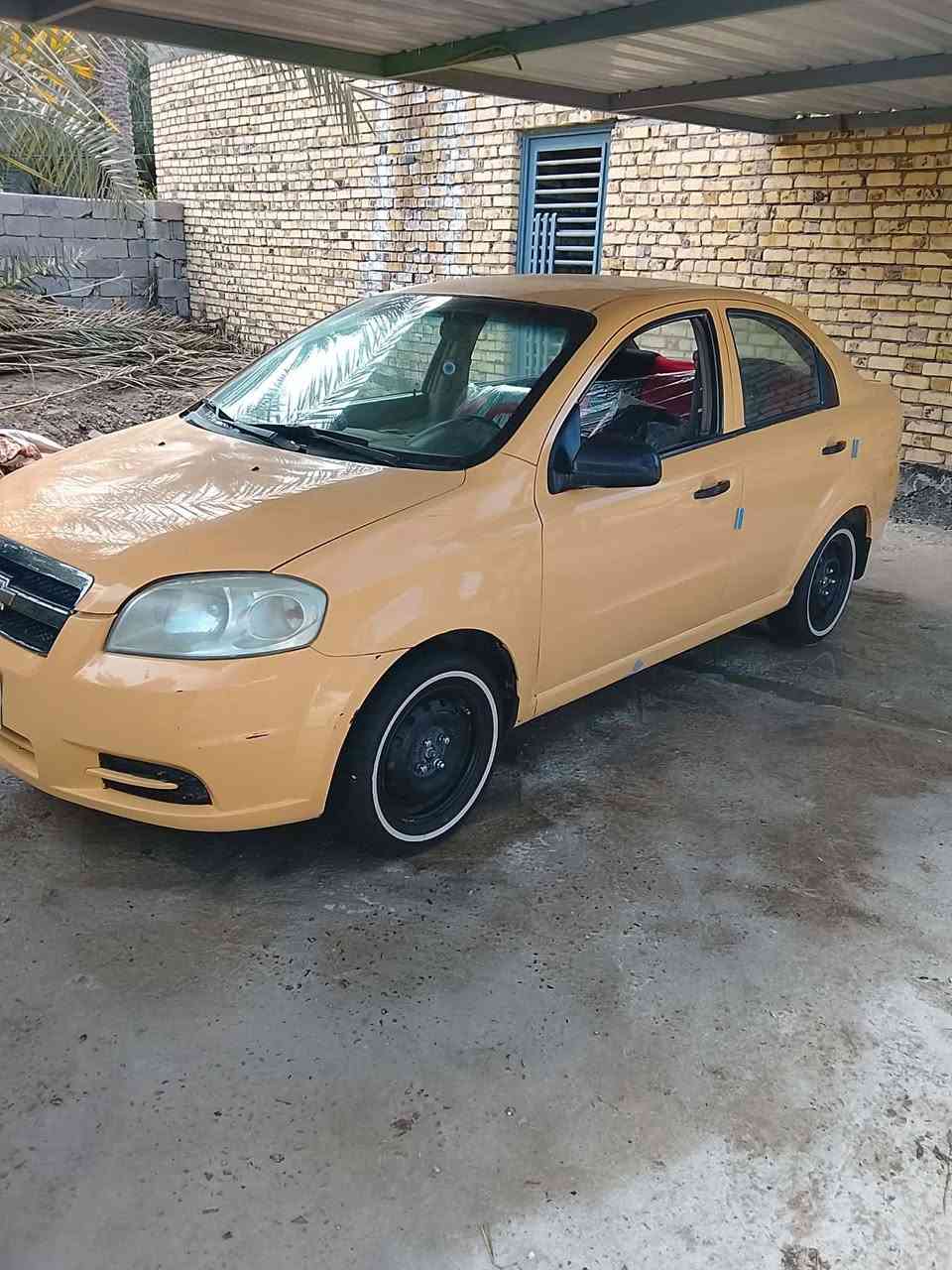 السلام عليكم 
افيوخليجي مفتوح  2010للبيع 
سياره جاهزه من كير مكينه تبريد حداديه تخم تاير كله جديد وجاهزه سياره مصبوغه جماليه مكفوله من الضربه 
رقم نجف سنويه 27
مكان السيارة كوفه عباسيه لسعر 50وبيهه مجال بصيط 
 ***********
