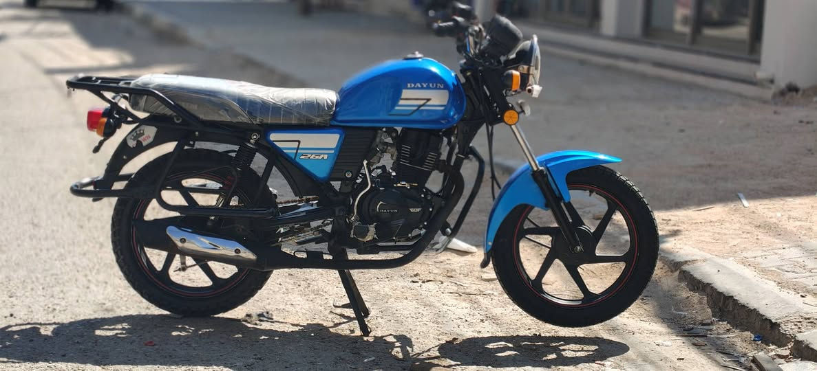 السلام عليكم 

((للبيع مال مستعجل مستعجل مستعجل))

دايوان نفخ موديل 22
الدراجه /اصوليه ..اصوليه.. اصوليه/ شرط مداور من المعرض يعني مو مكاتبه مداور
الدراجه كلش حلوه وناعمه 
شادله تخم تاير جديد ب الحقيقه احلى من الصوره 
كهربائيات كله شغاله ..نگره سلف
رايده ب 1400 وبيه مجال مكاني كربلاء 
***********
