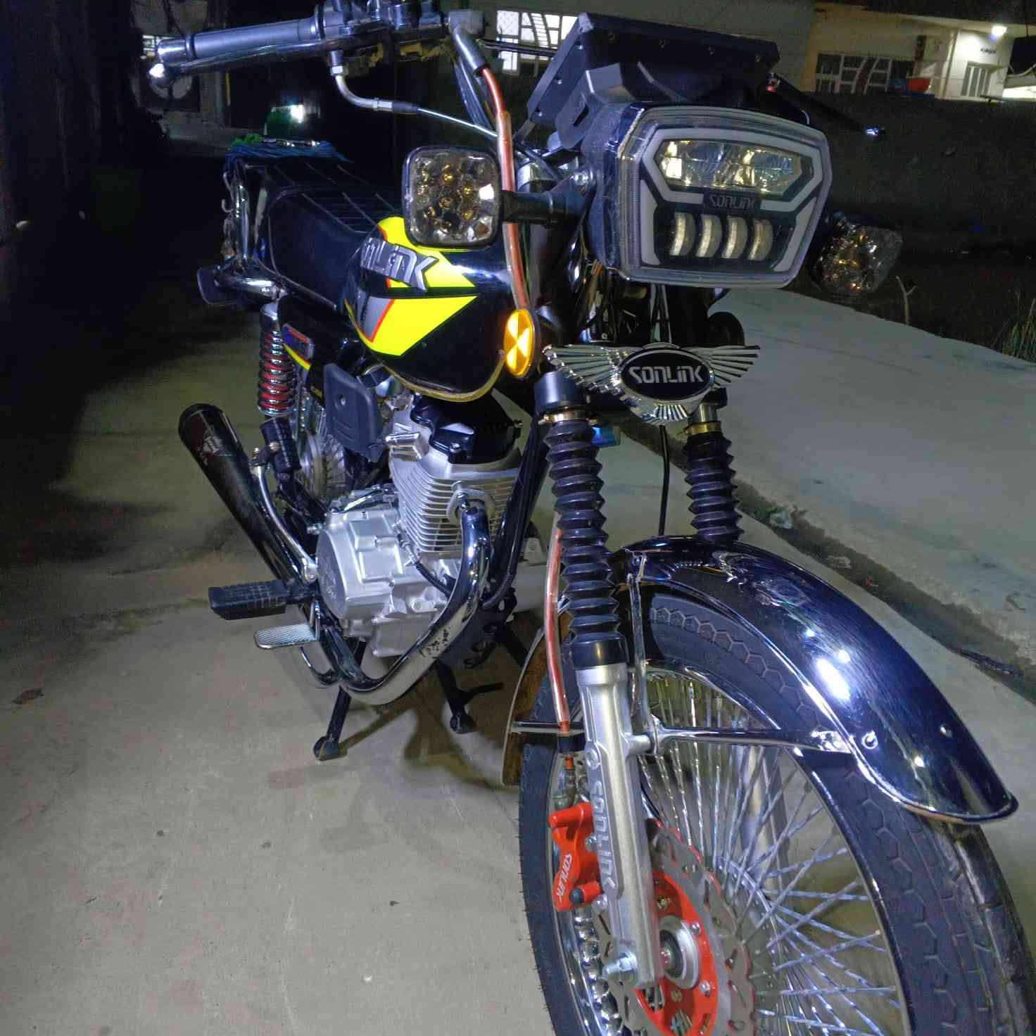 يا الله للبيع دراجه تايكر موديل 25 مابيه اي نقص مكاني  ديالى بعقوبه الوثبه السعر 750 أو بيه مجال قليل رقمي ***********
