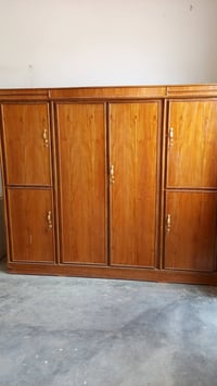 اخوان يوجد كنتور ابو 4السعر275وبيه مجال الاستفسار عن الرقم 07829850360