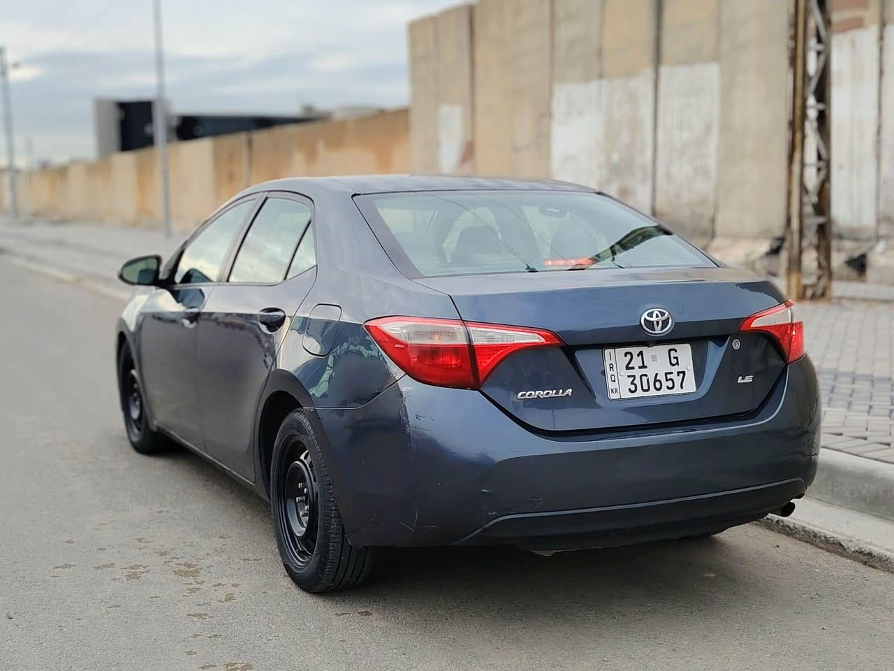 السلام عليكم 
كورلا موديل ٢٠١٤ بها خمس قطع صبغ اشويه راس شاصي معمر طرق سائق بعد كل جسم سياره بشرط 
 كير محرك شرط بدون اي عيب رقم سنويه جديد لحد ٢٩
سعر ١٠٢ 
رقم موبايل *********** كركوك, العراق
