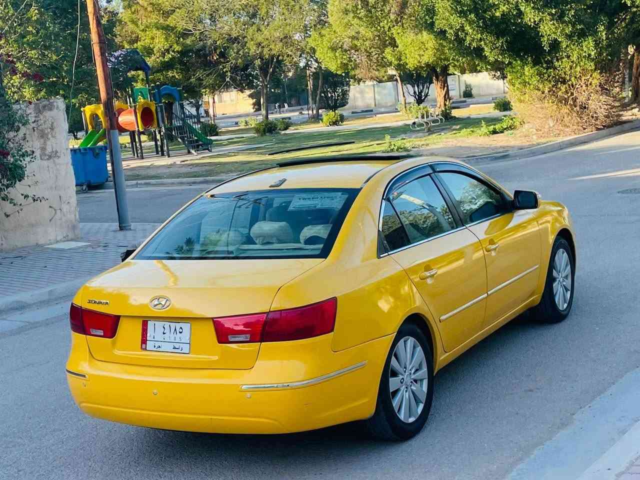 سلام عليكم البيع هونداي سوناتا موديل 2009 وأرد امريكي حادث دور جاملغ الخلفي فقط ولباقي اليبل واحد فول مواصفات فتحه كأمره حساسات شاشه تبريد بيانو كشنات جلد كهربائي داخل بيجي صاج فول الخير سيارة جديدة وجاهزة من كلشي تبريد ثلج حدادية تخم تاير كير ومكينة 2400 مكفولات سنوية الغاية 2027 هيه غرامات مصفره السعر 112 لاستفسار علا رقم *********** مكان سيارة كربلاء
