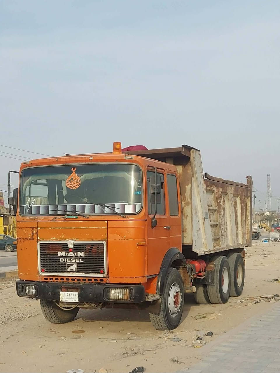 مان مديل ٨٠ مشروع وطني مكينه ١٠ البي كير ١٣٠ قليج البي تبريد سبلت مجموعة جي اف بدي مايل سيارة جاهزة 
سعر ١٣٠$
المكان النجف . ***********
