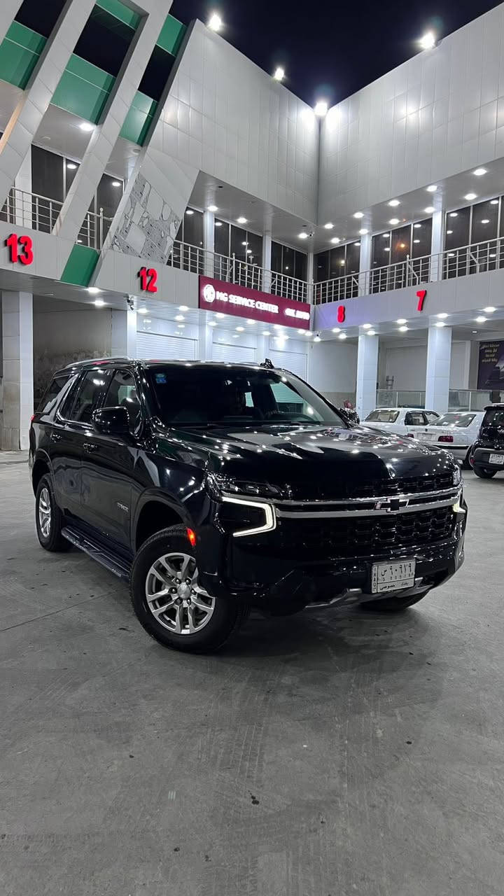 تاهو 2022 للبيع رقم بغداد بأسمي بيها 3 اماكن بارد بخشم البنيد وبالباب الخلفي صفحة اليمنى وجوا قبق البانزين صغار مامبينات ماشية 150الف كيلو السعر 410 وبيها مجال رقمي***********مكاني البصرة الزبير
