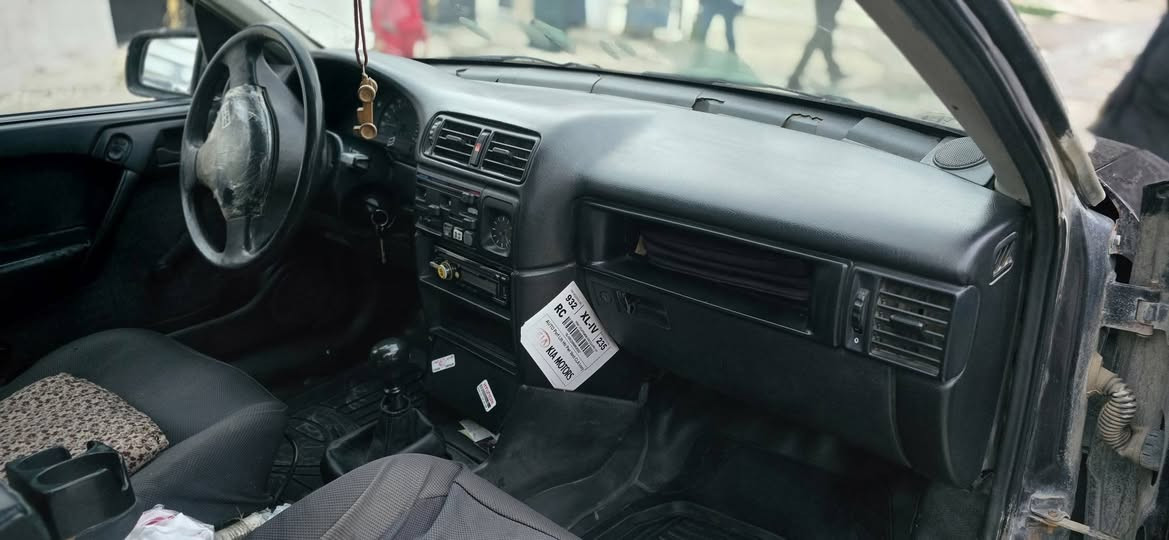 ئۆپڵ ڤیکترا بۆ فرۆشتن مۆدیل 1992 مەکینە 18و گێڕ عادیە بۆ جوانی کلێر. عامە سعری ۳۹ وەرەقەو مەجال ژمارەی خاوەنی ‌*********** واتسئاپی لەسەرە سەیارەکە لەکەرکوکە أربيل, العراق
