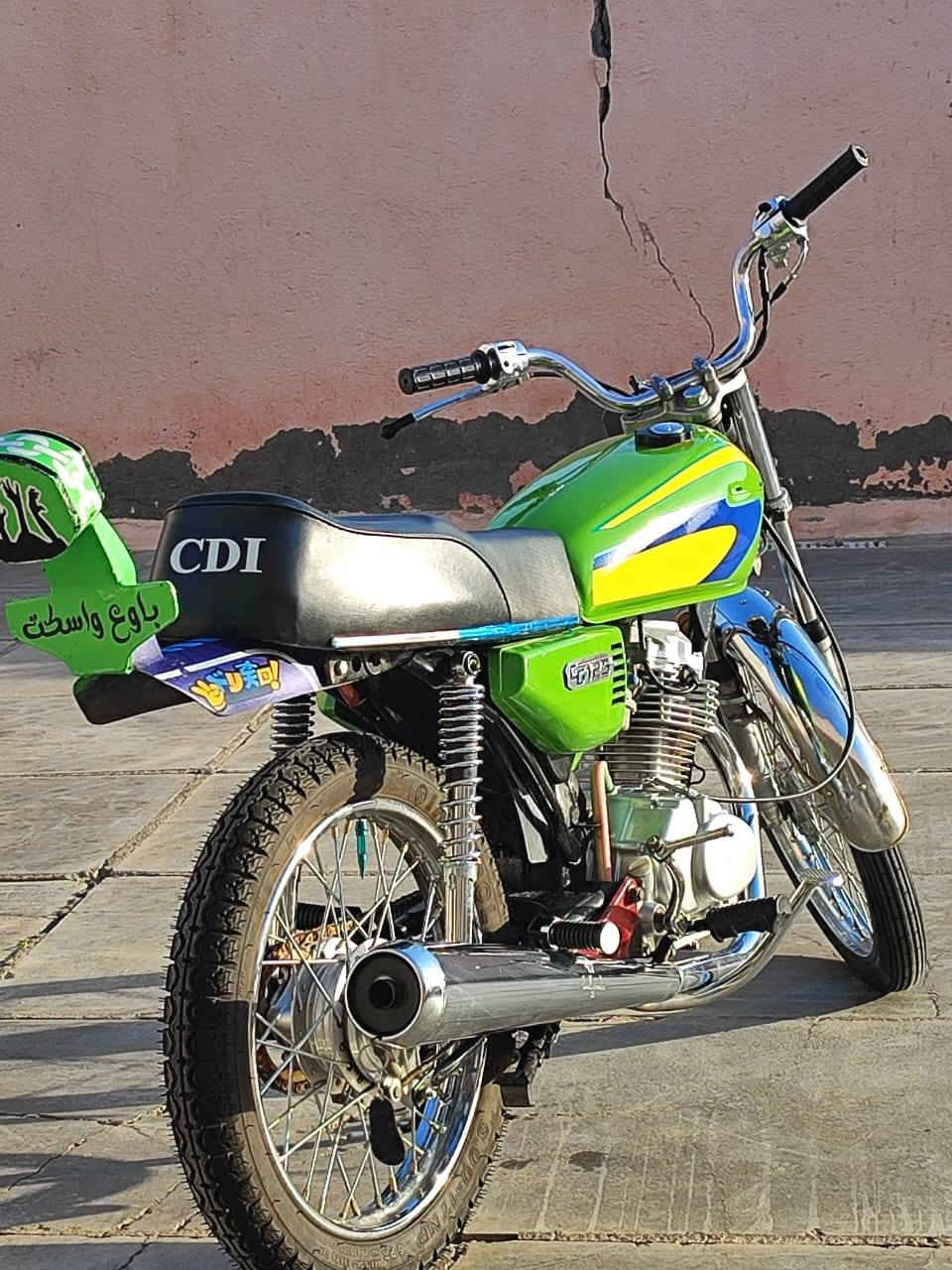 سلام عليكم. للبيع مكينه نامه اصلي 2023 شاصي ارشه 2018 اوراق اصولي مبدل بيها بوشه فقط السعر 625 وبيها مجال مكاني ناصريه ع طريق سيد أدخل القديم
***********
