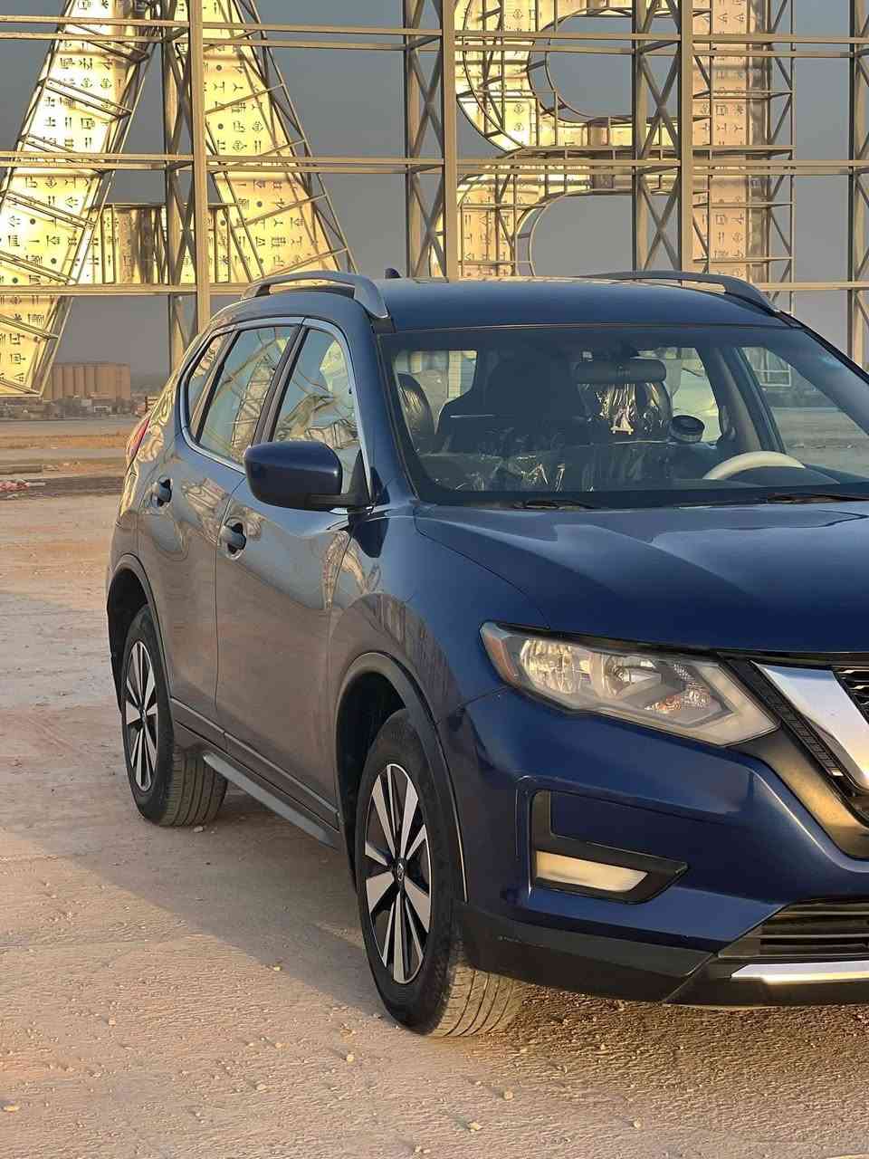 السلام عليكم 
نيسان روج 
رقم بغداد رقم وهزه جدد 
موديل ٢٠١٨ 
السياره مابيها اي نقص
حادث جاملغ وبنيد  بدون دواخل 
السعر135 او مراوس حسب القناعة   
مكان السياره بالحله
***********
