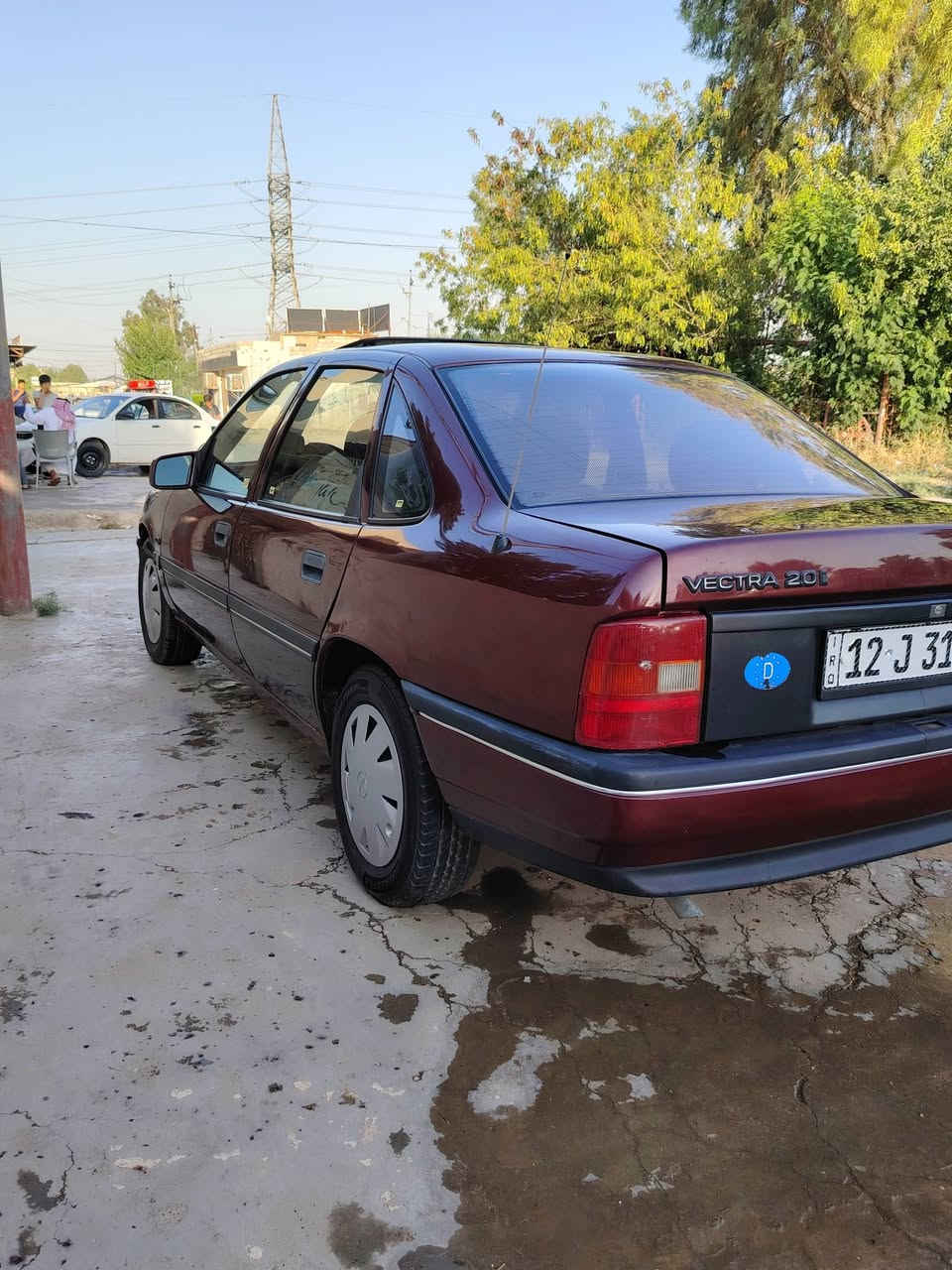 للبيع اوبل فكتره حجم 20 موديل 91 رقم جديد وهزا جديده شرط الوكالة وتحويل من شرعي محرك كير شرط صبغ سقف ودواير بدون اي ضرر تنته باور قفل مركزي سياره وضع شركه شرط من دعاميه لا دعاميه اي استفسار اتصل عل رقم الهاتف ***********
