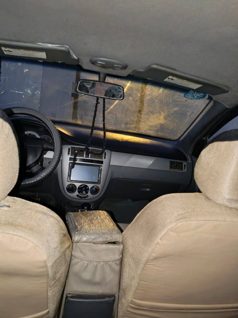 السلام عليكم من رخصه الادمن  عندي سيارة فورنزا سزوكي 2008 رقم انبار السيارة ب اسمي تخم تاير جديد السيارة نضيفه  فقط بيها الجبنة الي بين كير والمحرك ذب دهن والمحرك مجفت جديد سعرها 50الشراي فقط يتصل بيه 
***********
