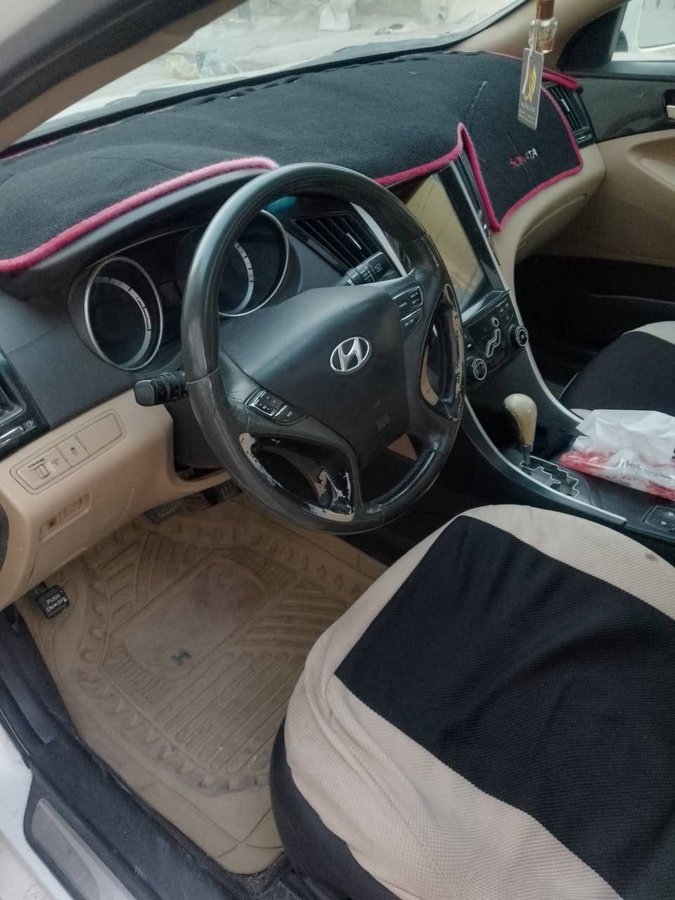 سلام عليكم سوناتا موديل 2010 شكل 2011 فول مواصفات بنوراما بصمه كشنات كهرباء محرك 2400 دوش ثلاثه قطع صبغ رقم الموبايل *********** السياره في محافظه النجف السعر 110
