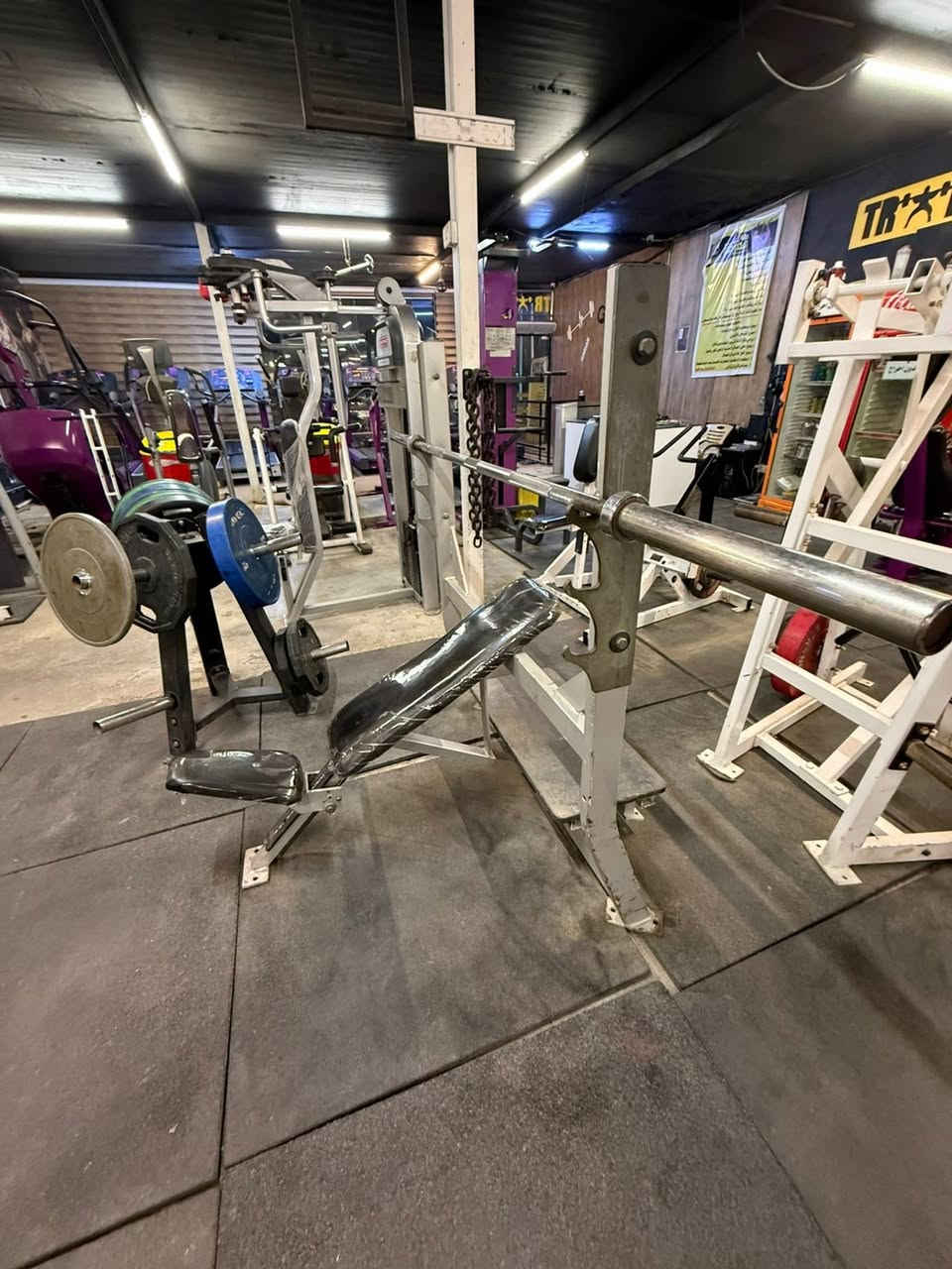 السلام عليكم.... اجهزه مفردات للبيع ....


**إذا كنت صاحب هذا الإعلان وتريد حذفه لأي سبب، رجاءا أرسل رسالة إلى الدعم الفني**