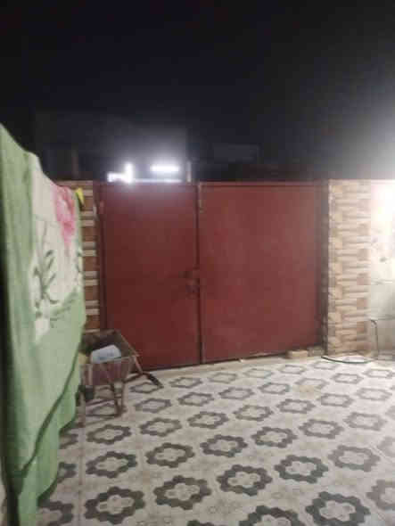 بيت زراعي حي الكوفه مرقم مساحه 150 بناء درجه اولى مرمر وكرانيت طابوق كونكريت مسلح كهرباء وماي درجه اولى بناء حديث غرفه وصاله ومنور وصحيات داخليه وخارجيه مطبخ وستقبال وطارمه السعر 65 مليون للاستفسار ***********q
