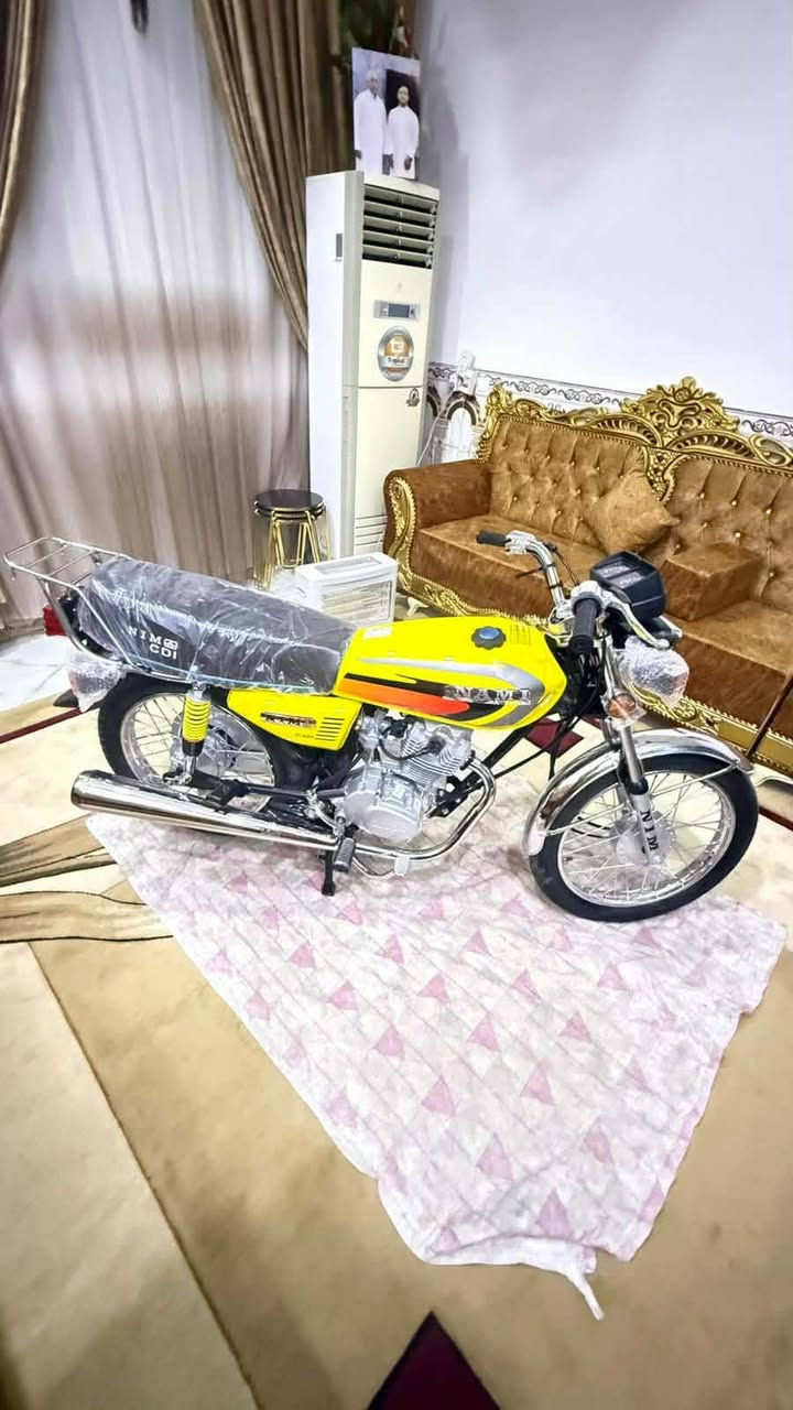 سلام عليكم شباب اربعه كيرالبيع أسكنر موديل 27 صالهه شهر من طالعه  دراجه خير من  الله شراي بخدمه خاص مفتوح وهاذه رقمي ***********
