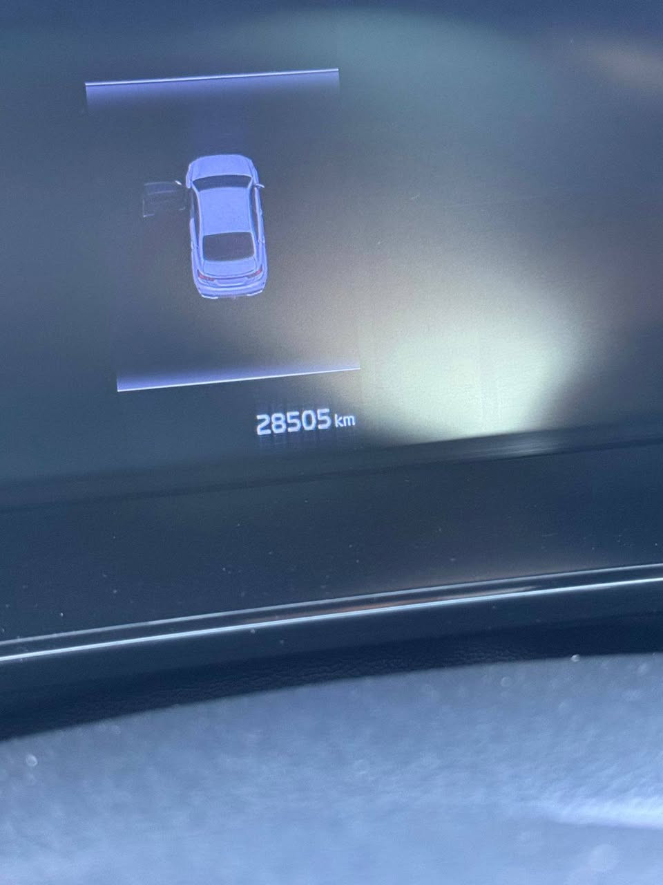 السلام عليكم من رخصة الكروب
كيا K3 موديل ٢٠٢٤ ماشية ٢٩ الف رقم بغداد الجديد كفالة عامة من الضربة والصبغ مكاني بغداد حي العامل السعر ١٤٨ وبيها مجال هاتف ***********
