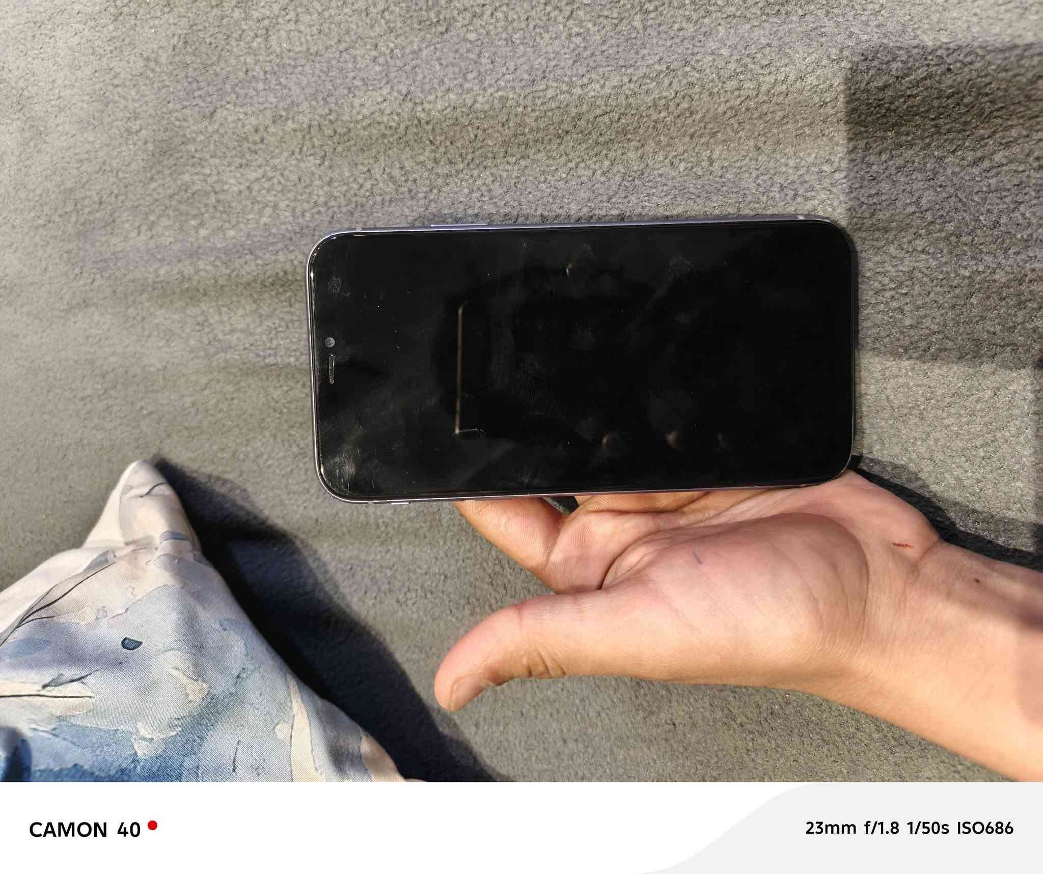 إيفون 11 بي 370 بي مجال, ***********
